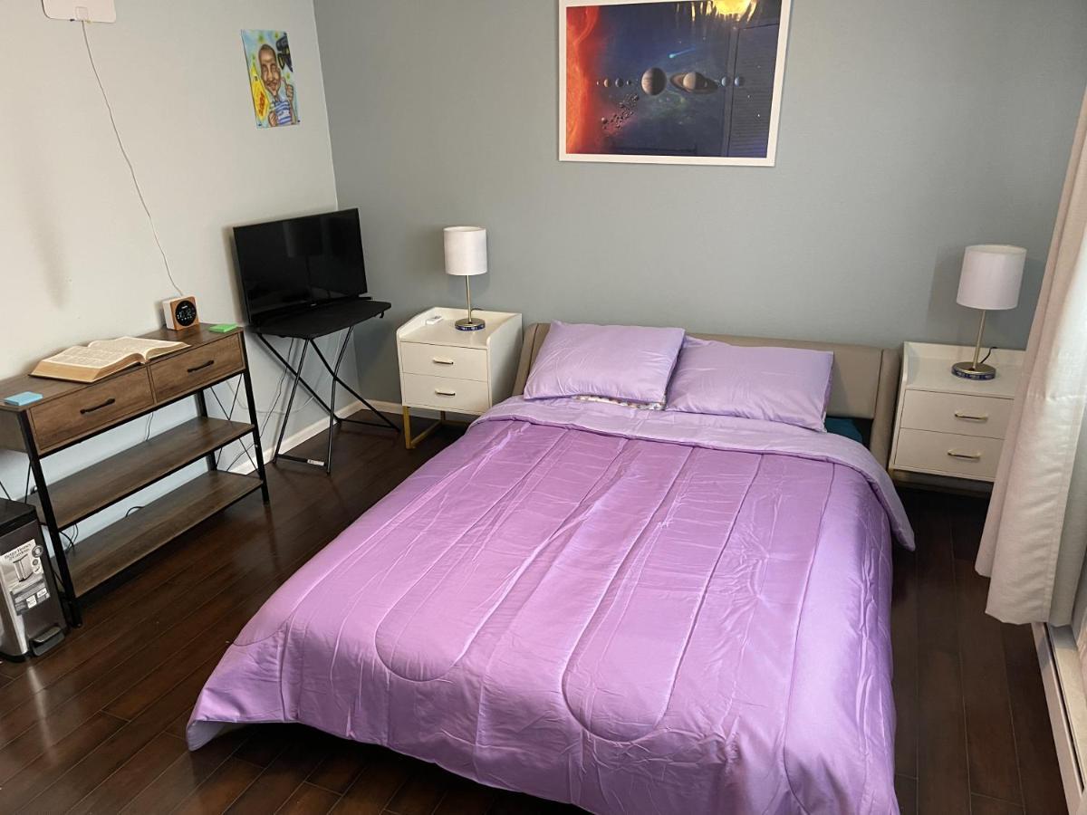Shared Space With Private Room In Beautiful Lakefront Apartment فيدرال واي المظهر الخارجي الصورة